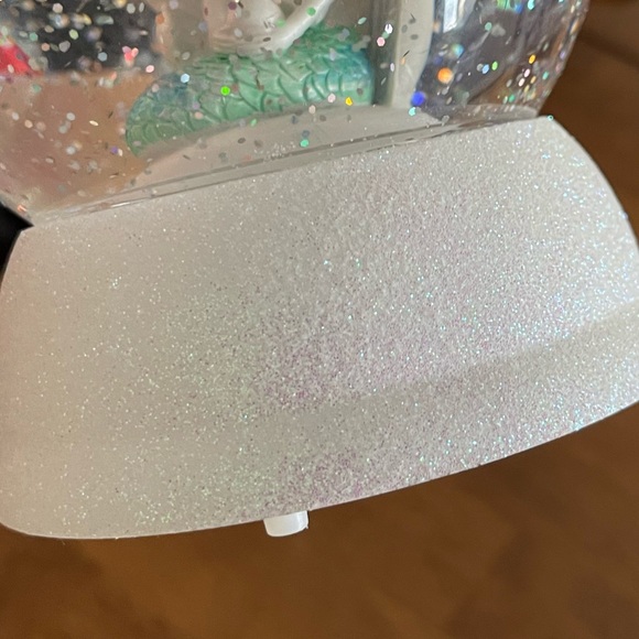 NWT Bath & Body Works WATER GLOBE MERMAID 3-Wick Candle Holder - Picture 6 of 6